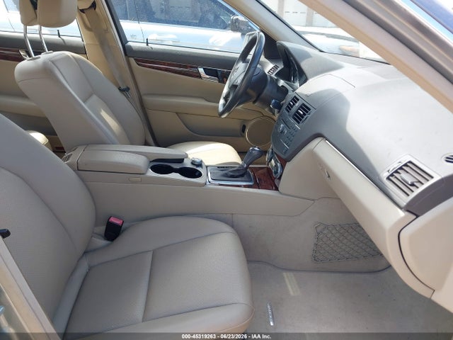 Aukcja sprzedaży 2010 Mercedes-benz C 300 Luxury/sport, vin: WDDGF5EB8AR123147, numer aukcji: 45319263