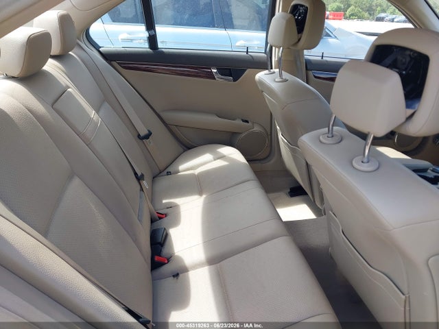 Aukcja sprzedaży 2010 Mercedes-benz C 300 Luxury/sport, vin: WDDGF5EB8AR123147, numer aukcji: 45319263