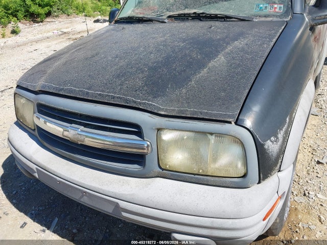 Продажа на аукционе авто 2002 Chevrolet Tracker Zr2, vin: 2CNBJ78C826925774, номер лота: 45319272