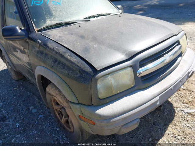 Продажа на аукционе авто 2002 Chevrolet Tracker Zr2, vin: 2CNBJ78C826925774, номер лота: 45319272