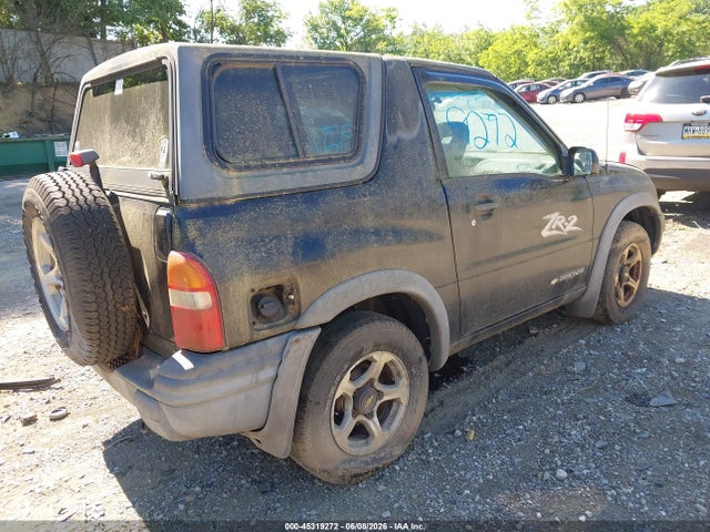 Продажа на аукционе авто 2002 Chevrolet Tracker Zr2, vin: 2CNBJ78C826925774, номер лота: 45319272