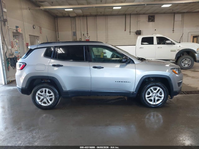 Jeep Compass Sport 4x4 2018 3C4NJDAB6JT342230 Image 13