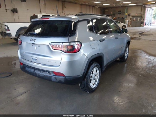 Jeep Compass Sport 4x4 2018 3C4NJDAB6JT342230 Image 4
