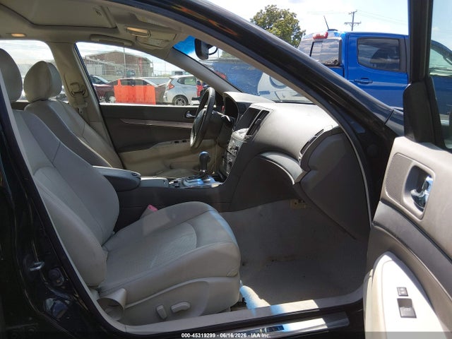 Продажа на аукционе авто 2015 Infiniti Q40, vin: JN1CV6AR5FM521654, номер лота: 45319299