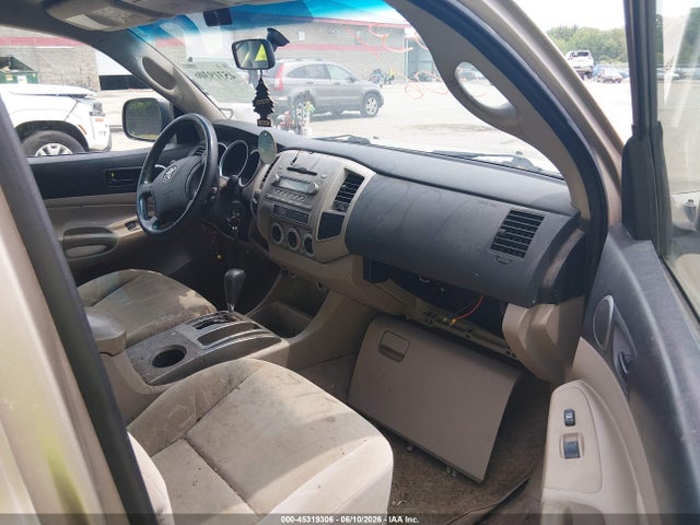 45319306 :رقم المزاد ، 5TEMU52N36Z152116 vin ، 2006 Toyota Tacoma Base V6 مزاد بيع