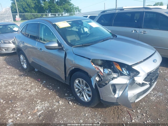 1FMCU0BZ2MUB15514 Ford Escape Se Hybrid