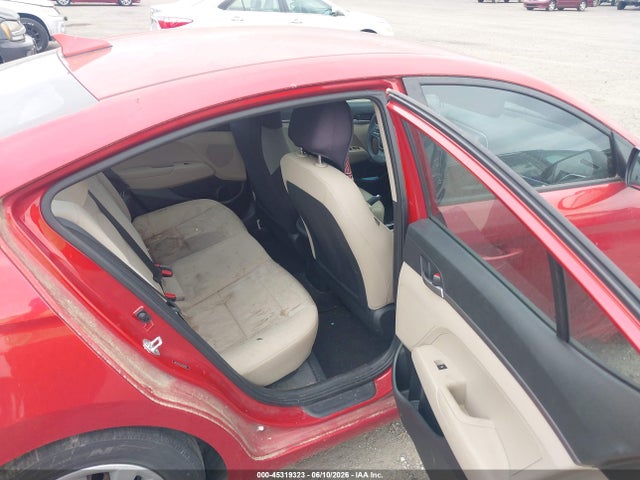 Продажа на аукционе авто 2018 Hyundai Elantra Se, vin: 5NPD74LFXJH368484, номер лота: 45319323