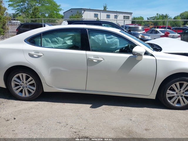 2014 Lexus Es 350 მანქანა იყიდება აუქციონზე, vin: JTHBK1GG0E2115056, აუქციონის ნომერი: 45319337