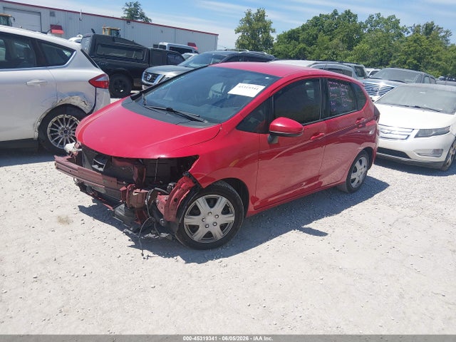 Продажа на аукционе авто 2015 Honda Fit Lx, vin: 3HGGK5H50FM783978, номер лота: 45319341