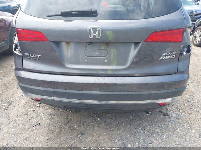 Honda Pilot Elite 2017 5FNYF6H05HB082930 Image 22