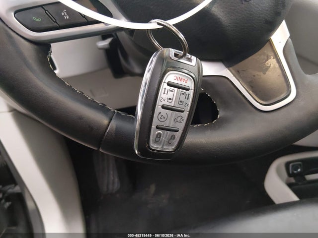 2023 Chrysler Pacifica Touring L მანქანა იყიდება აუქციონზე, vin: 2C4RC1BG6PR502333, აუქციონის ნომერი: 45319449
