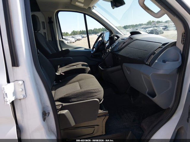 Ford Transit-150 2016 1FTYE1ZM7GKB41842 Image 5