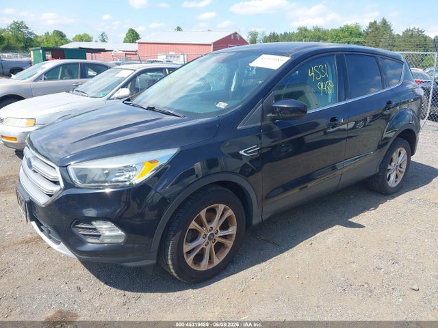Продаж на аукціоні авто 2017 Ford Escape Se, vin: 1FMCU0GD7HUB57227, номер лоту: 45319489