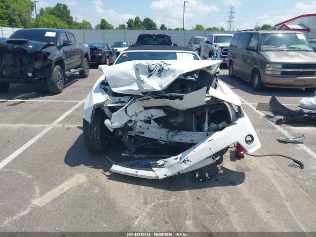 45319524 :رقم المزاد ، 2G1FB3D38E9127143 vin ، 2014 Chevrolet Camaro 1lt مزاد بيع