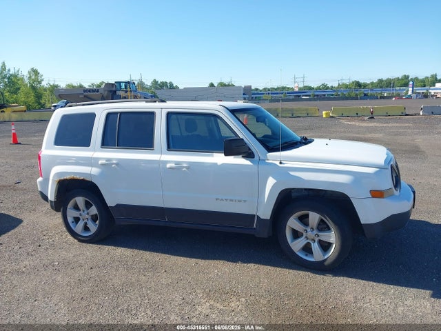 2017 Jeep Patriot Latitude Fwd მანქანა იყიდება აუქციონზე, vin: 1C4NJPFA0HD160895, აუქციონის ნომერი: 45319551