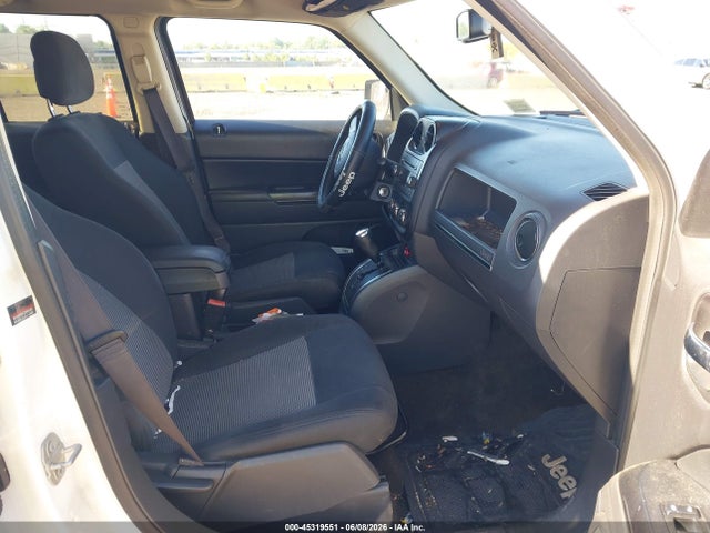2017 Jeep Patriot Latitude Fwd მანქანა იყიდება აუქციონზე, vin: 1C4NJPFA0HD160895, აუქციონის ნომერი: 45319551