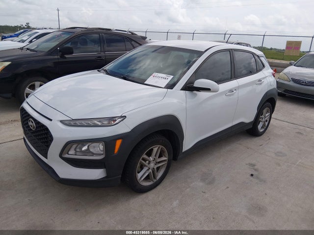 Hyundai Kona Se 2018 KM8K12AA3JU182601 Image 2