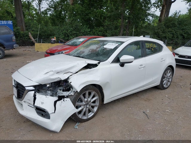 45319629 :رقم المزاد ، 3MZBN1M36HM133050 vin ، 2017 Mazda Mazda3 Grand Touring مزاد بيع