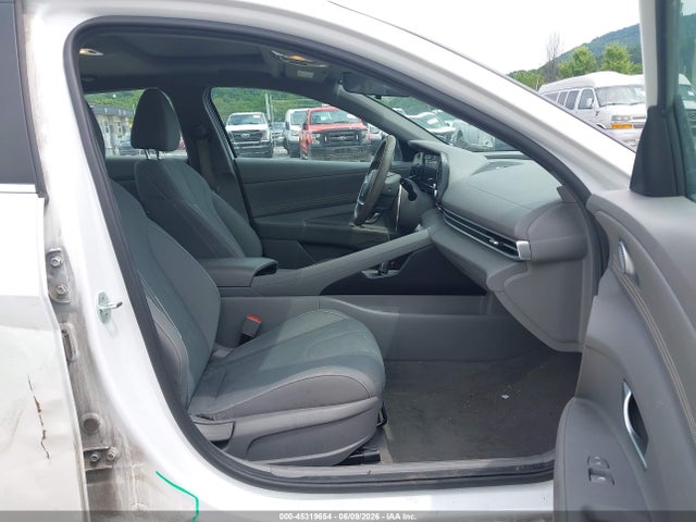 2022 Hyundai Elantra Sel მანქანა იყიდება აუქციონზე, vin: 5NPLN4AG1NH056489, აუქციონის ნომერი: 45319654