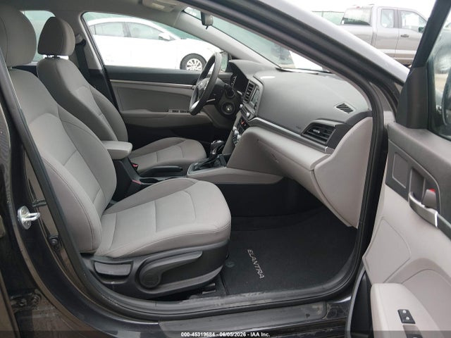 Продажа на аукционе авто 2020 Hyundai Elantra Se, vin: 5NPD74LFXLH601489, номер лота: 45319684