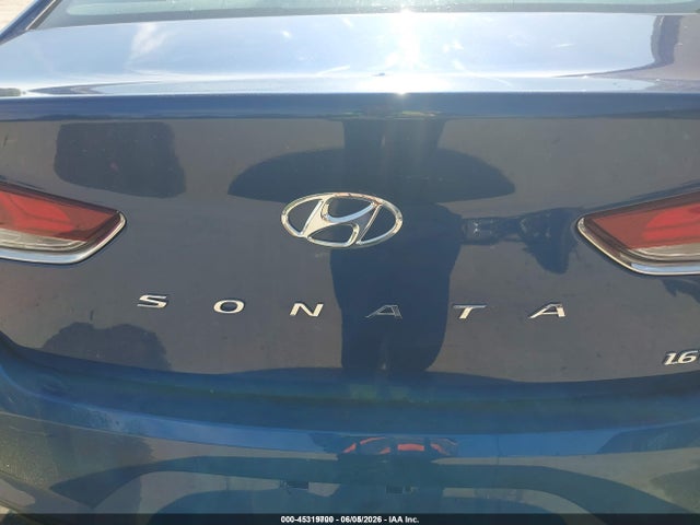 Hyundai SONATA ECO 2019 5NPE24AA5KH774281 Image 12