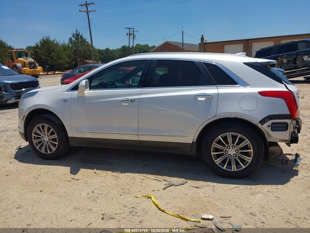 45319703 :رقم المزاد ، 1GYKNBRS4HZ316707 vin ، 2017 Cadillac Xt5 Luxury مزاد بيع