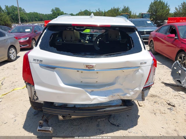45319703 :رقم المزاد ، 1GYKNBRS4HZ316707 vin ، 2017 Cadillac Xt5 Luxury مزاد بيع