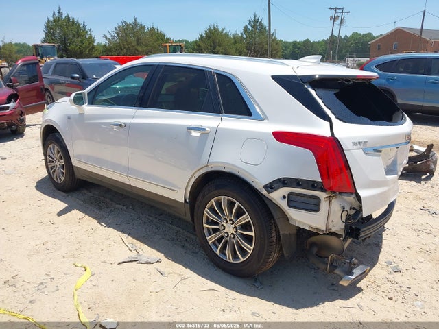 45319703 :رقم المزاد ، 1GYKNBRS4HZ316707 vin ، 2017 Cadillac Xt5 Luxury مزاد بيع