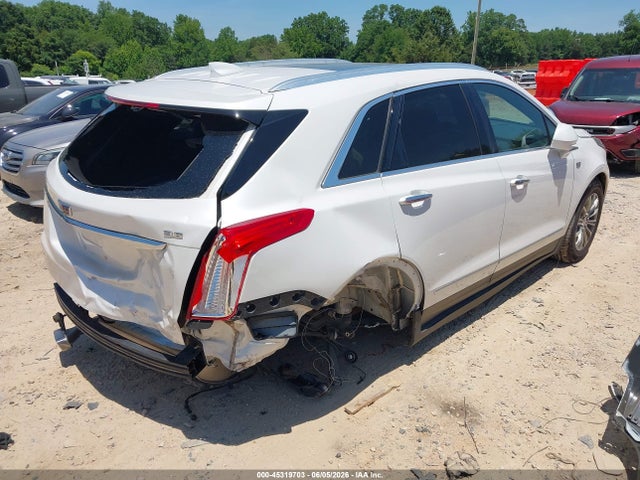 45319703 :رقم المزاد ، 1GYKNBRS4HZ316707 vin ، 2017 Cadillac Xt5 Luxury مزاد بيع