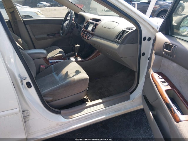 Aukcja sprzedaży 2004 Toyota Camry Le, vin: JTDBE32K540279929, numer aukcji: 45319715