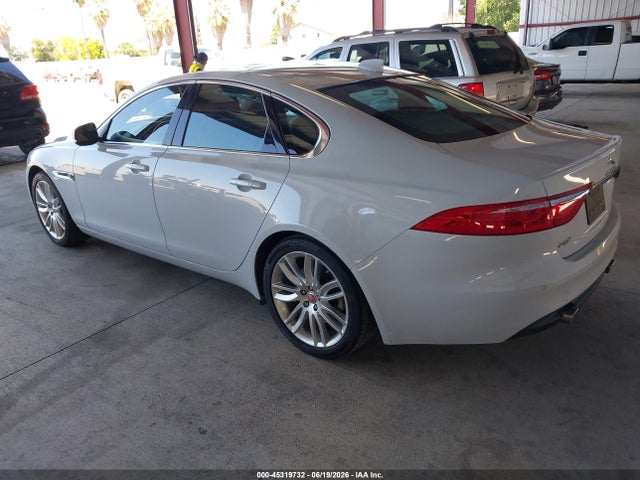 SAJBH4EV6JCY53260 Jaguar Xf 35t Portfolio Limited Edition