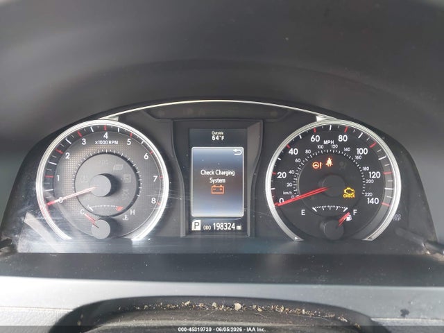 4T1BF1FK8GU535825 Toyota CAMRY SE