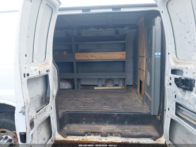 45319805 :رقم المزاد ، 1GCHG35V571186918 vin ، 2007 Chevrolet Express Cargo Van Work Van مزاد بيع