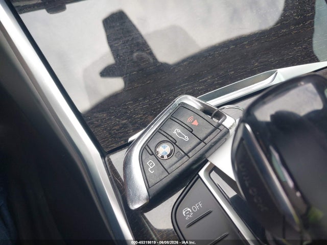 2020 Bmw 330i მანქანა იყიდება აუქციონზე, vin: 3MW5R1J04L8B33495, აუქციონის ნომერი: 45319819