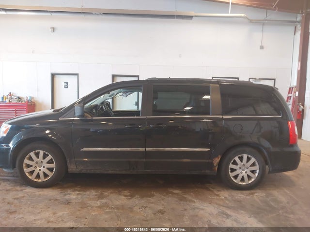 Продаж на аукціоні авто 2015 Chrysler Town & Country Touring, vin: 2C4RC1BG9FR505077, номер лоту: 45319843