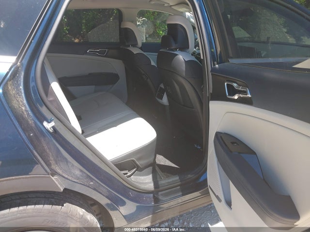 Auction sale of the 2025 Kia Sportage Hybrid Ex, vin: KNDPVCDGXS7195432, lot number: 45319860