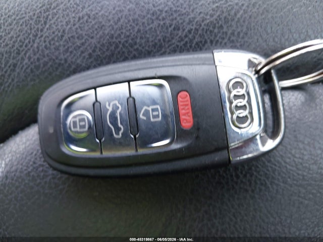 45319867 :رقم المزاد ، WAUBFAFL2EA054820 vin ، 2014 Audi A4 2.0t Premium مزاد بيع