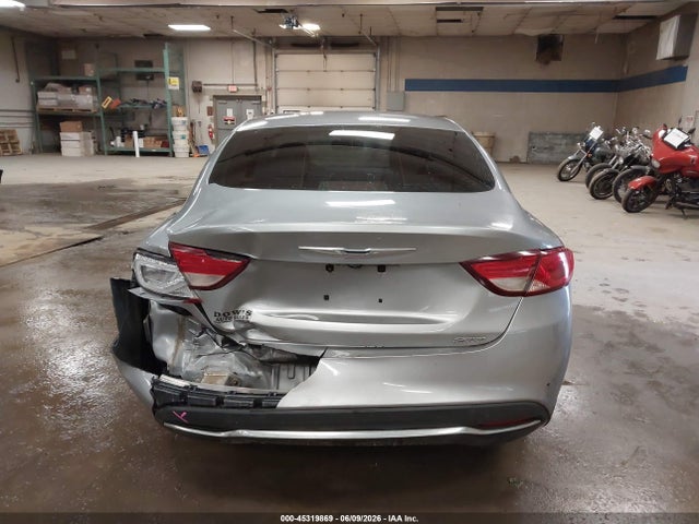 45319869 :رقم المزاد ، 1C3CCCAB2FN729509 vin ، 2015 Chrysler 200 Limited مزاد بيع