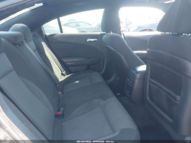 45319932 :رقم المزاد ، 2C3CDXBG1JH289699 vin ، 2018 Dodge Charger Sxt Rwd مزاد بيع
