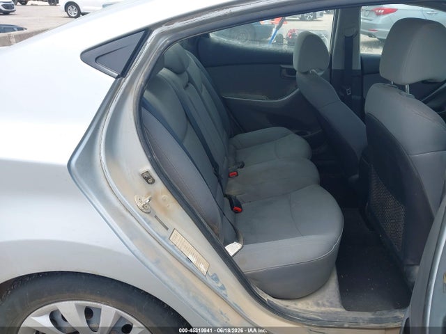 45319941 :رقم المزاد ، 5NPDH4AEXBH023187 vin ، 2011 Hyundai Elantra Gls مزاد بيع