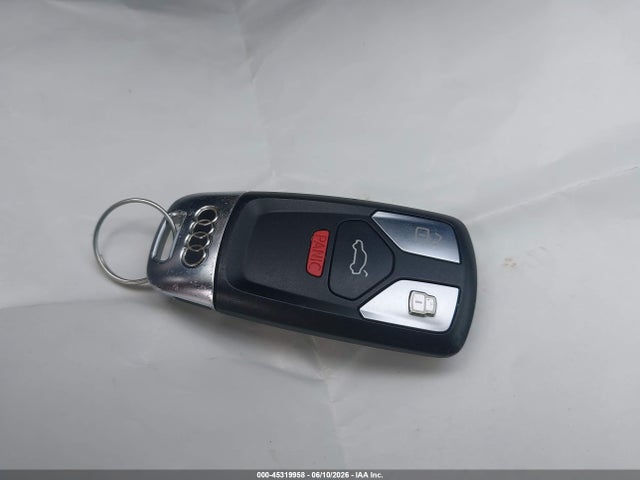 45319958 :رقم المزاد ، WAUENAF40HN045653 vin ، 2017 Audi A4 2.0t Premium مزاد بيع