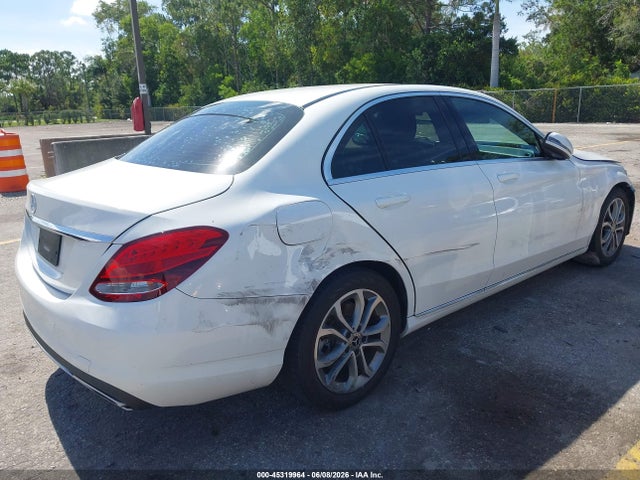 Продаж на аукціоні авто 2018 Mercedes-benz C 300, vin: 55SWF4JB2JU275760, номер лоту: 45319964