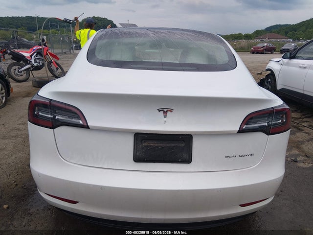 45320019 :رقم المزاد ، 5YJ3E1EB7MF903333 vin ، 2021 Tesla Model 3 Long Range مزاد بيع
