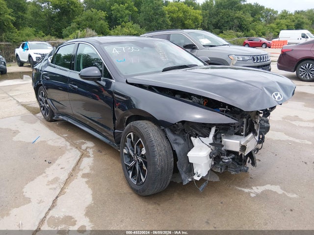 Hyundai SONATA SEL 2025 KMHL64JAXSA454730 Image 1