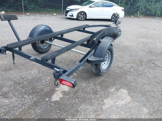 Продаж на аукціоні авто 2019 White River Marine Group Boat Trailer, vin: 7J517GH17KB001565, номер лоту: 45320029