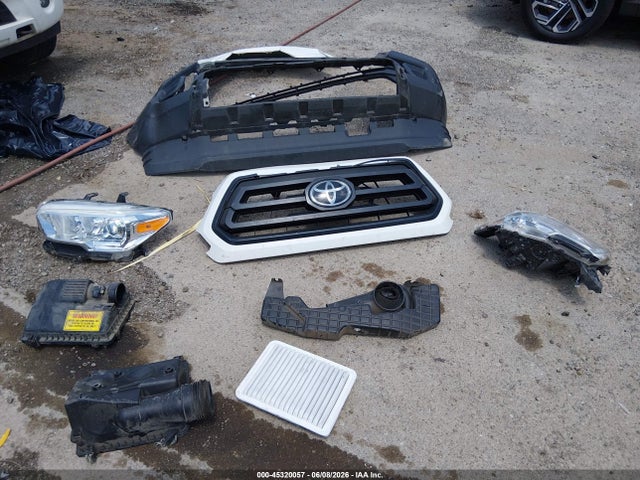 45320057 :رقم المزاد ، 3TYRX5GN8MT005794 vin ، 2021 Toyota Tacoma Sr مزاد بيع