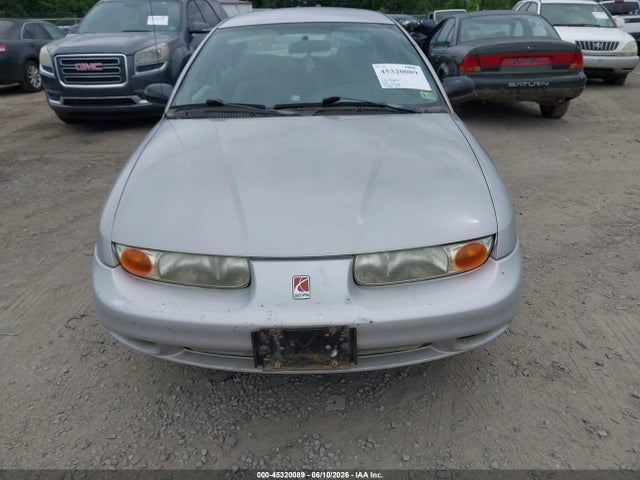 45320089 :رقم المزاد ، 1G8ZK5273YZ183730 vin ، 2000 Saturn Sl2 مزاد بيع