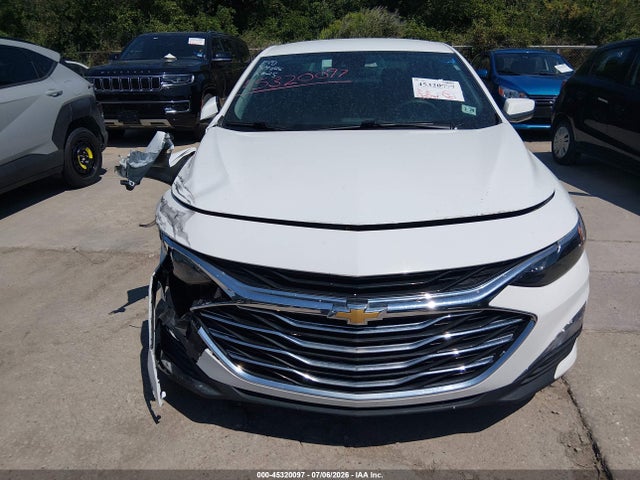 1G1ZD5ST0RF180180 Chevrolet Malibu Fwd 1lt