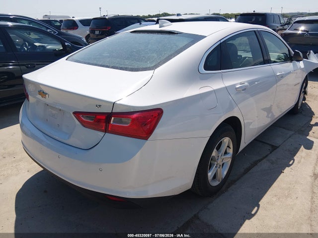 1G1ZD5ST0RF180180 Chevrolet Malibu Fwd 1lt
