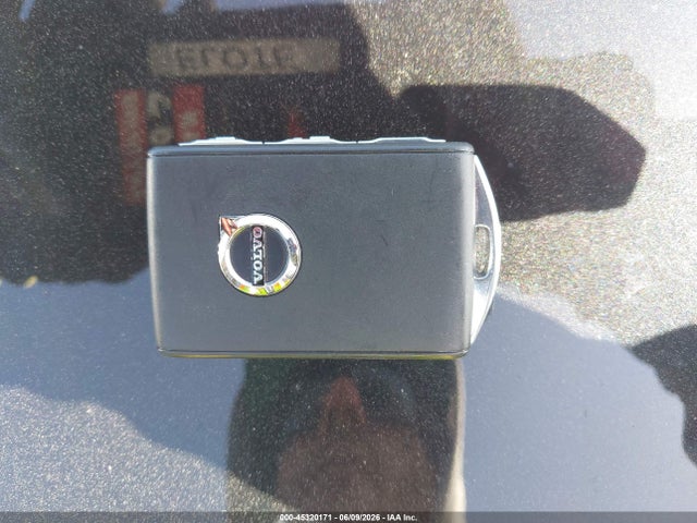 Volvo Xc40 B5 Ultimate Dark Theme 2024 YV4L12UM8R2336240 Image 11